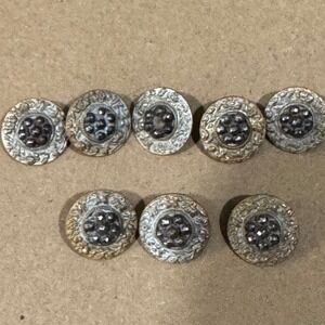 Unbranded Antique Brass Buttons 8pc Gold Ornate Floral Relief Shank 0.75in